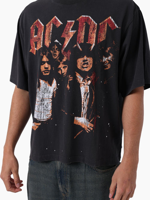 MNACD0011_BLK000W_3_evukzs_1771911354