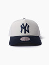 New York Yankees White & True Classics Pro Pinch Snapback