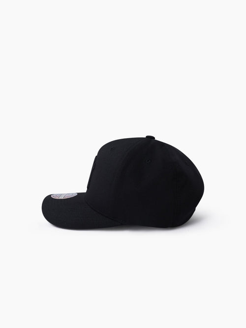 MNNY4037_BLK0000_3_lvi2ay_1768863657