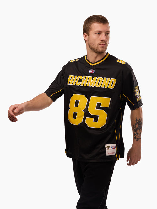 MNRCH00765_BLK0000_3_xj6nt7_1786495691